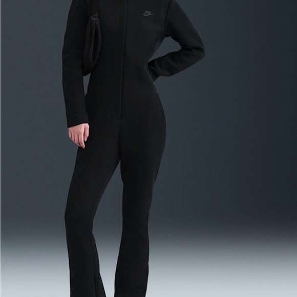 Nike Black Jumpsuit - Picture 4 of 11